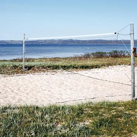Two Bedroom Holiday In Ebeltoft