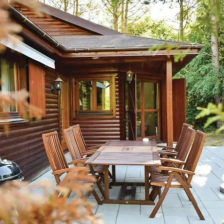 Two Bedroom Holiday In *